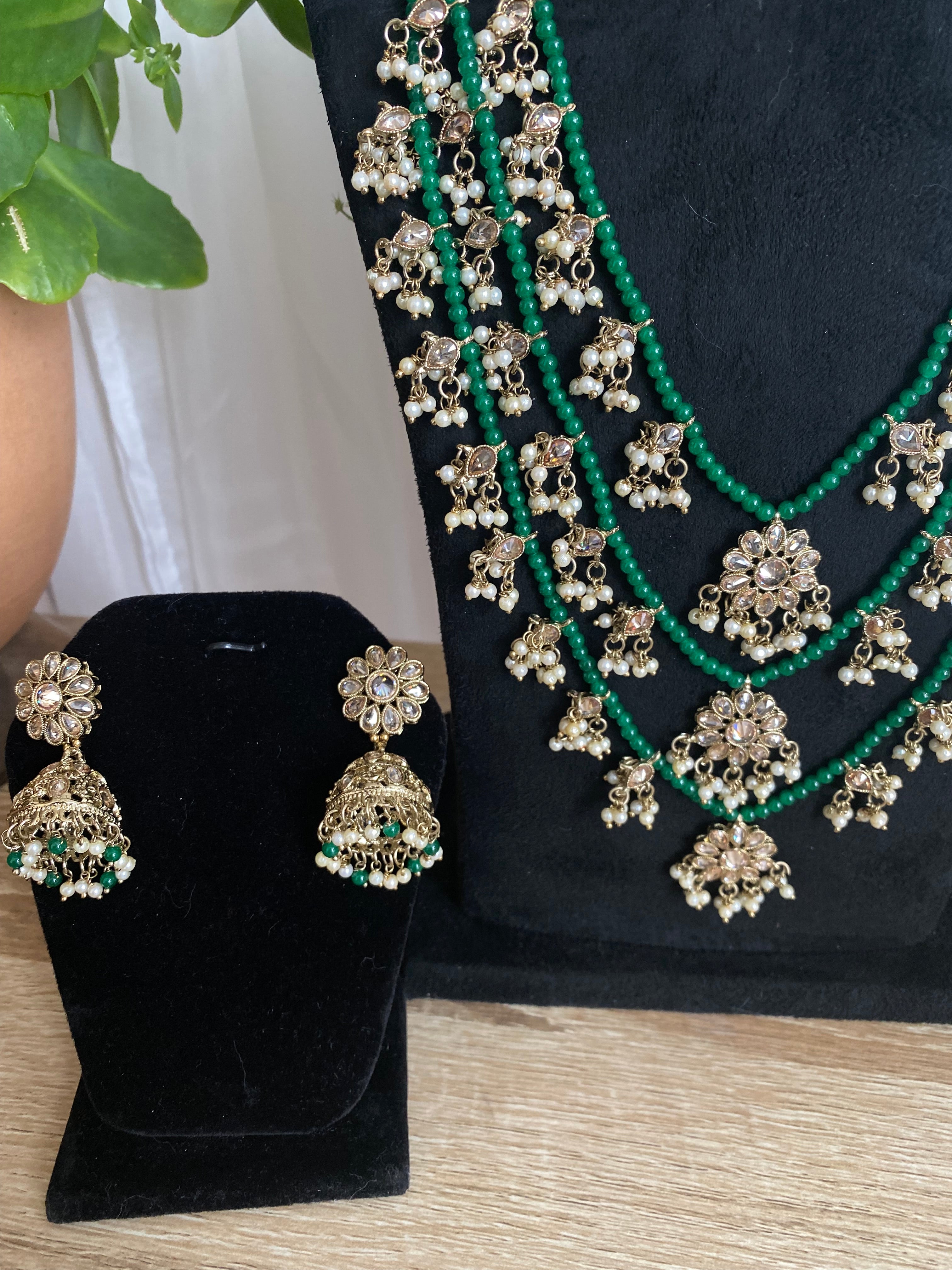 Mahira Long Necklace Set