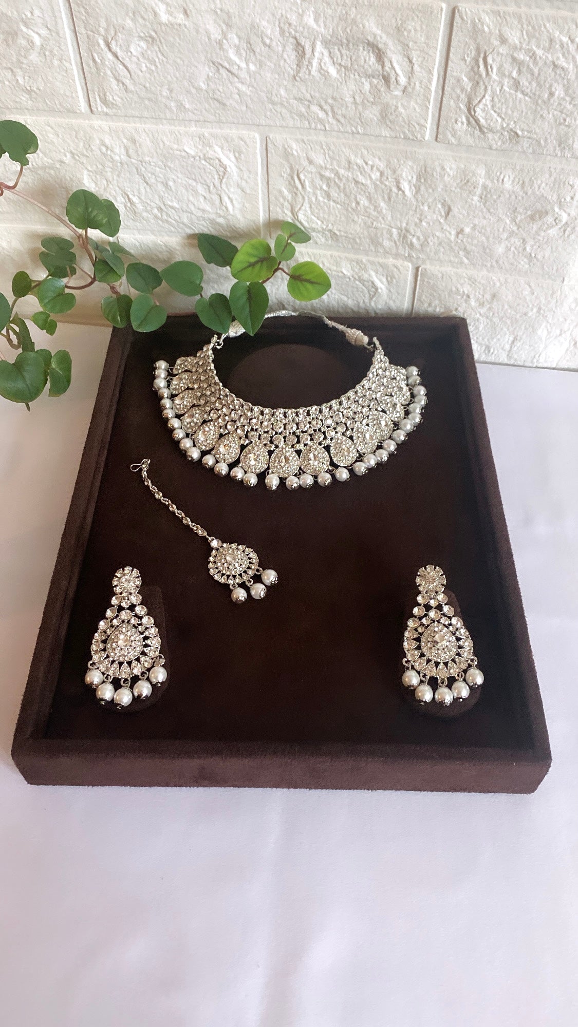 Chandni Choker Set