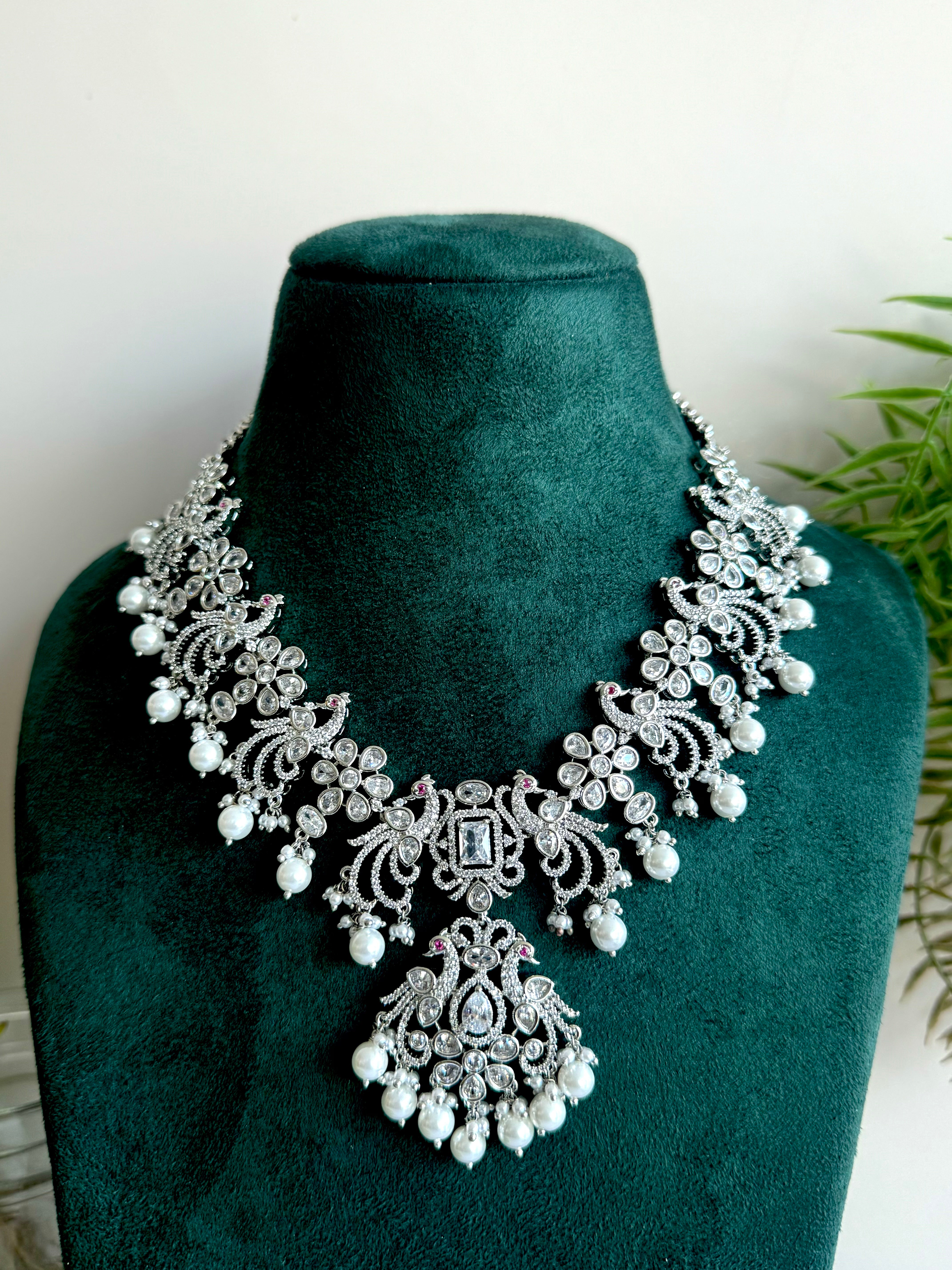 Rozana Necklace Set